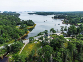 The Oaks Seaside Retreat
